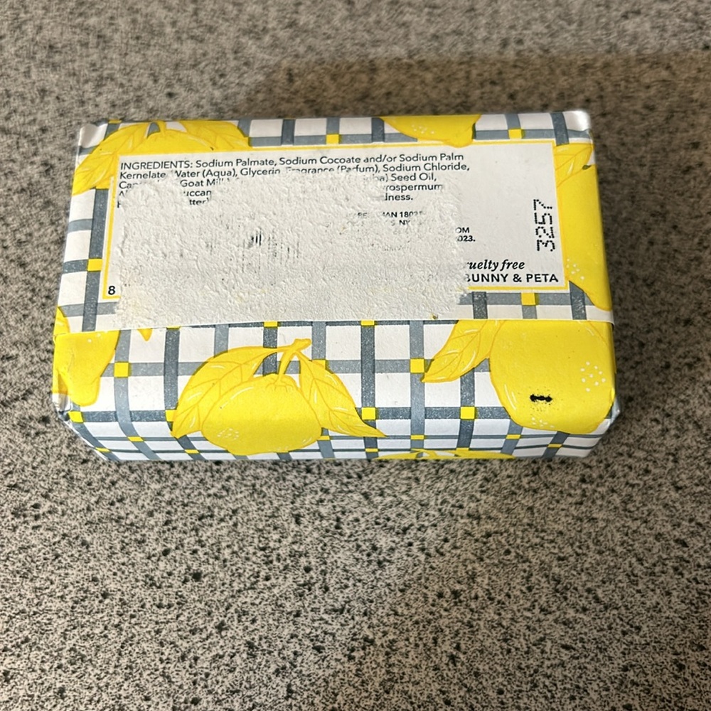 NWT Beekman 1802 Sunshine Lemon
Goat Milk Soap - Picture 6 of 6